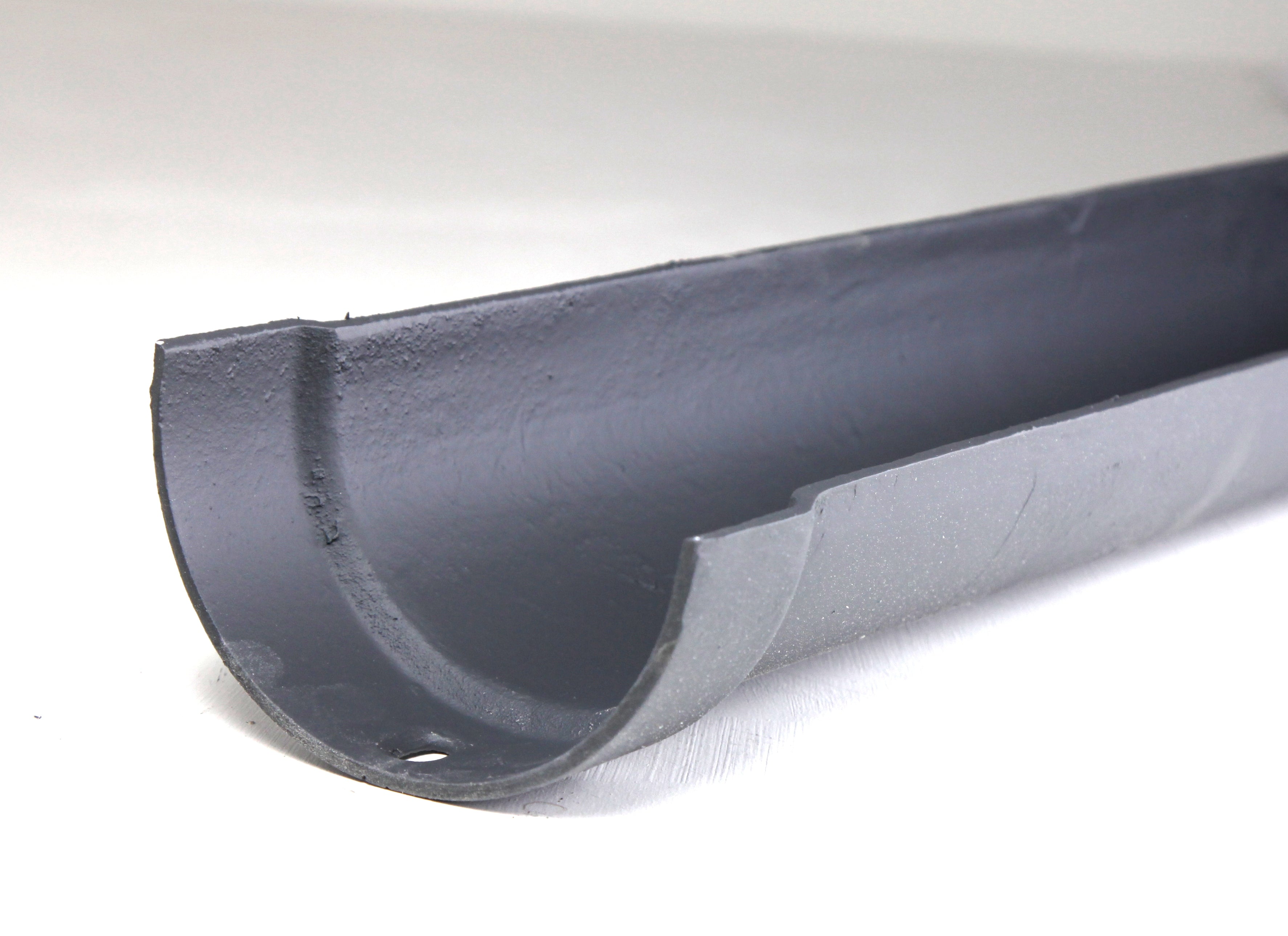 ARP Britannia Cast Iron 4" Round Uneared Downpipe Bend