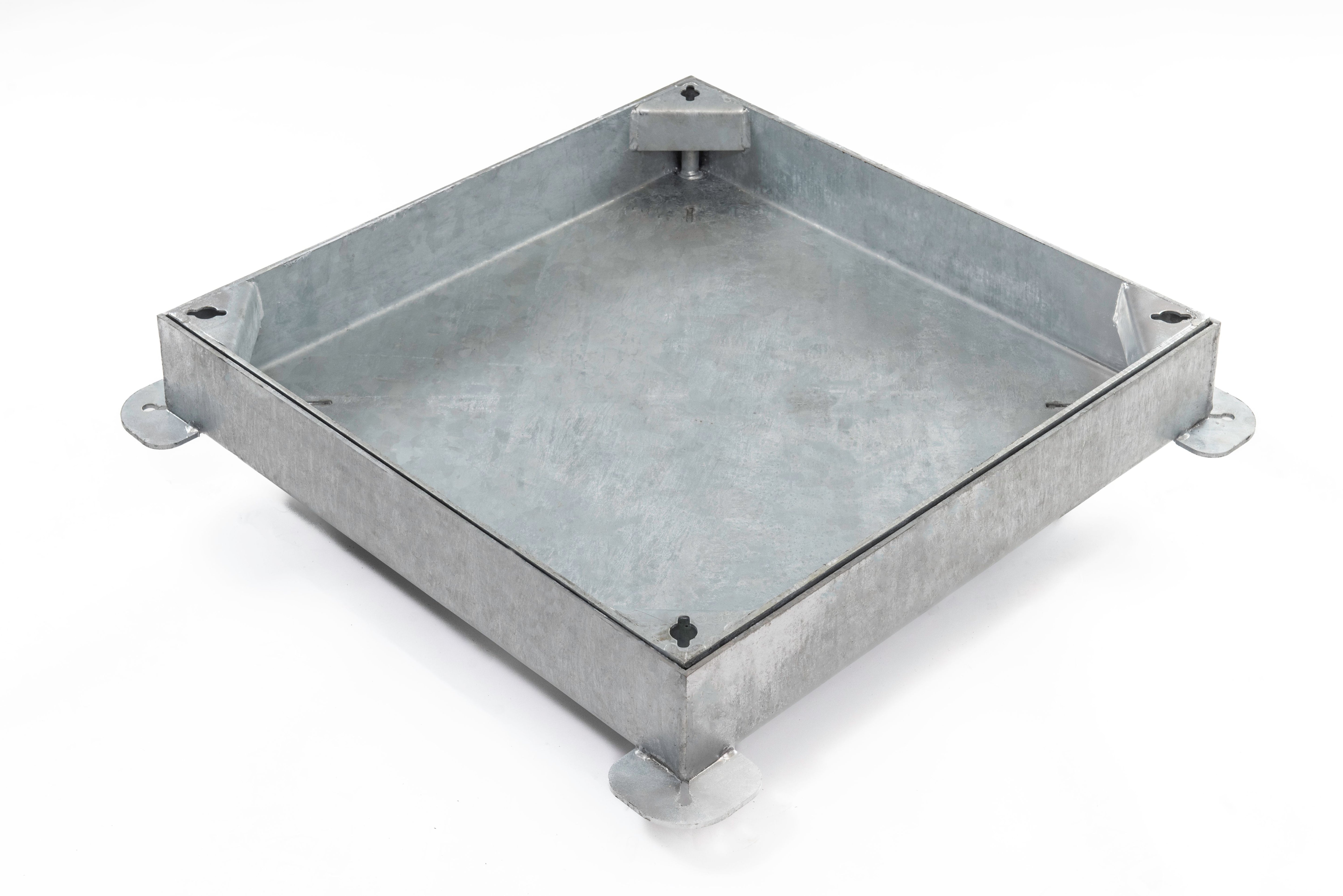 Top view of ACO UniPave GS block paving manhole cover with plain galvanised surface and frame

